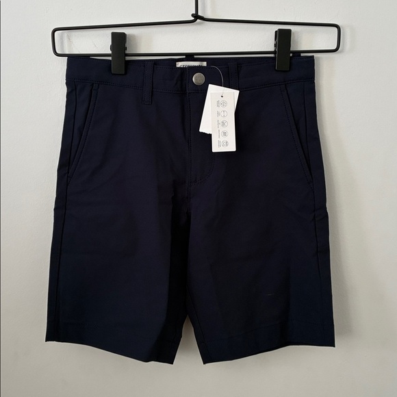 Gramercy Tech Short - Picture 5 of 7